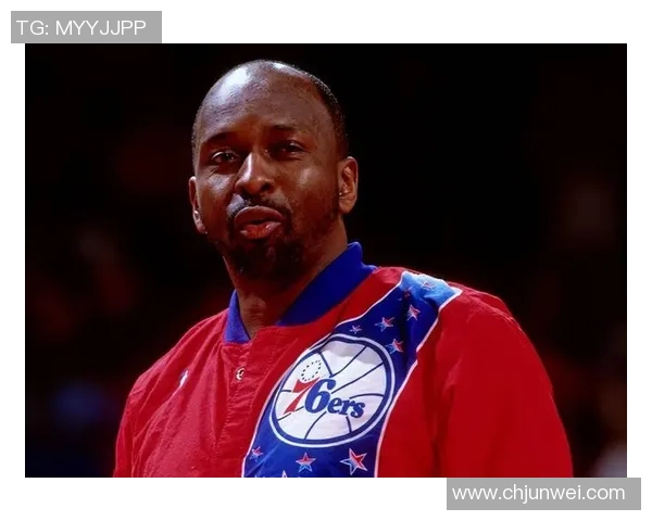 邓弗姆林与恩华利斯的精彩对决揭示足球战术与团队合作的魅力