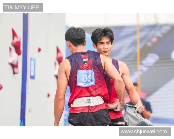 成都攀岩队在全国攀岩节奏排行榜中荣获第七名的优异成绩