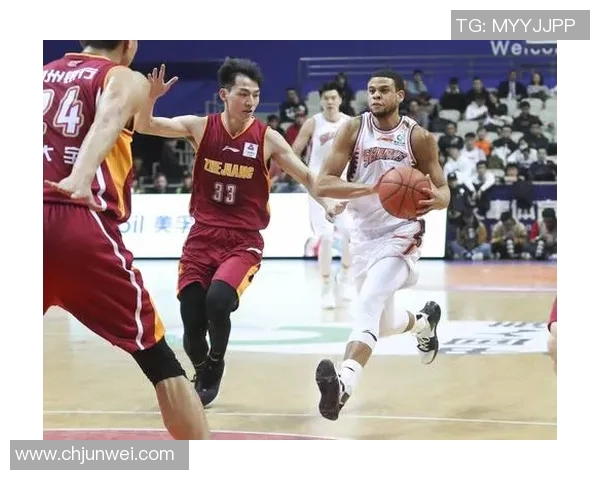上海大鲨鱼迎战印尼年轻骑士期待精彩对决与激烈竞争 上海大鲨鱼迎战印尼年轻骑士期待精彩对决与激烈竞争